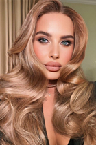 Belle fille allemande yulia de munich avec Blond cheveux 32 ans