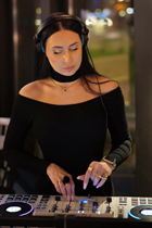 Girl in Ukraine julia from kiev with Black hair age 34 photo-14