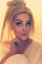 Hermosa novia rusa oksana de vladivostok con pelo Rubio y edad 37 photo-13