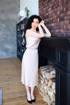 Beautiful women from ukraine marie-tetiana from kiev with Black hair age 47 photo-2