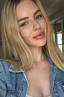 Lovely Ukrainian girl anastasia from lviv with Blonde hair age 25