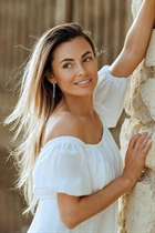 Girl from valencia alina with Light Brown hair age 43 photo-60