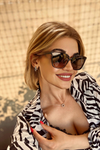 Ukrainian wife alona from kiev with Blonde hair age 32 photo-7