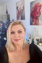German girl yulia from nürnberg with Blonde hair 48 years old photo-32