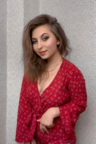 Ukrainian woman for marriage daria from kiev with Black hair age 22 photo-5