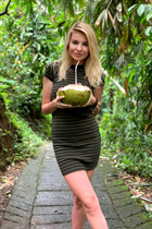 Single Ukrainian lady olga from kharkov with Blonde hair age 36 photo-1