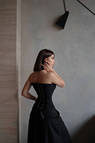 Impresionante mujer ucraniana anastasia de kiev con pelo Negro y edad 22 photo-3