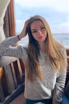 Ukrainian woman for marriage lolita from kherson with Auburn hair age 27 photo-9
