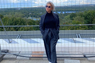 Femme parfaite alla de rome avec Blond cheveux, âge 58 photo-30