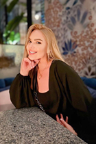 Amazing women from ukraine oleksandra from kiev with Blonde hair age 38 photo-3