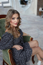 Pretty Ukrainian woman lilia from odessa with Blonde hair age 40 photo-4