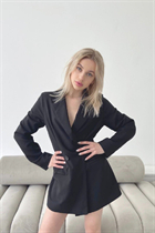 Ukrainian wife daryna from kiev with Blonde hair age 22 photo-1