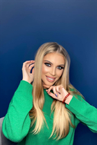 Rencontre fille ukrainienne anastasia de london avec Chatain clairs cheveux, age 23 photo-17