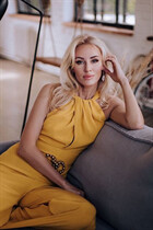 Beautiful russian bride tina from moscow with Blonde hair age 55 photo-4