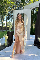 Superbe fille ukrainienne valeria de dubno avec Chatain clairs cheveux, âge 24 photo-3