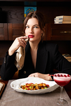 Beautiful woman of Ukraine irina from kiev with Light Brown hair age 32 photo-10