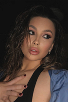 Bride from palermo anna with Light Brown hair age 29 photo-5