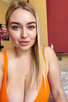 Ukrainian lady alona from zolotonosha with Blonde hair age 35 photo-19