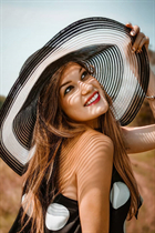 Hermosa mujer de Ucrania anastasia de kharkov con pelo Marrón oscuro y edad 29 photo-7