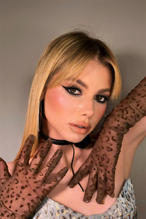 Stunning Ukrainian girl anna from kharkov with Blonde hair age 24