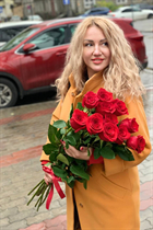 Beautiful ukrainian girl marina from odessa with Blonde hair age 41 photo-3