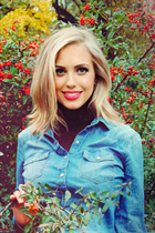 Lady from Ukraine yana from kiev with Blonde hair age 30 photo-9