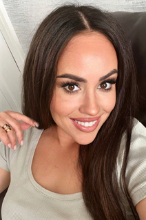 Girl from portsmouth olena with Light Brown hair age 45