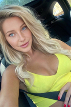 Superbe femme ukrainienne albina de kyiv avec Chatain clairs cheveux, âge 37 photo-1