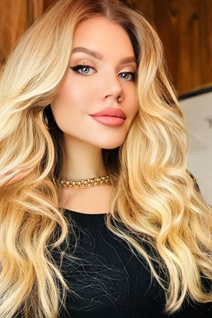 Fille allemande julia de hamburg avec Blond cheveux 41 ans