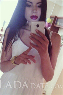 Bride dating foreign single woman olga from zaporozhye with Black hair age 26