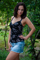 Beautiful Ukrainian woman yana from poltava with Black hair age 44 photo-5