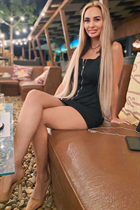 Hermosa novia ucraniana julia de odessa con pelo Rubio y edad 40 photo-6