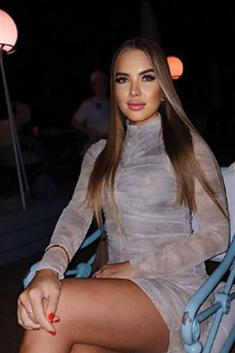 Beauté ukrainienne tatiana de odessa avec Chatain clairs cheveux, âge 31