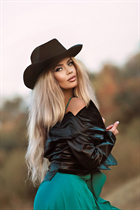 Ukrainian woman for marriage anna from kharkov with Blonde hair age 47 photo-10