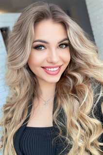 Belle femme ukrainienne yuliia de odesa avec Blond cheveux, âge 24