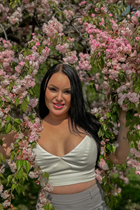 Dame ukrainienne liudmyla de lviv avec Noirs cheveux, âge 43 photo-2