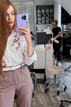 Femme ukrainienne célibataire ella de kiev avec Chatain clairs cheveux, âge 32 photo-3