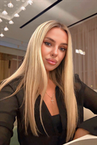 Single Ukrainian lady inna from pokrov with Blonde hair age 35 photo-3