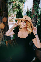 Chica de osijek irina con pelo Rubio y edad 43 photo-7