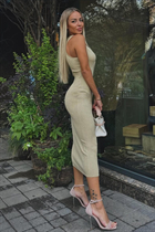 Single ukrainian lady krystyna from paris with Blonde hair age 31 photo-2