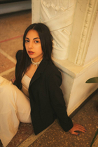 Beautiful wife from Ukraine halyna from zaporizhzhia with Dark Brown hair age 23 photo-2