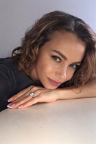 Rencontre femme ukrainienne valentina de kiev avec Chatain clairs cheveux, age 46 photo-9