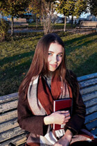 Single Ukrainian lady maria from odessa with Light Brown hair age 25 photo-19