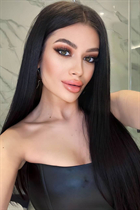 Pretty Ukrainian woman irina from kiev with Dark Brown hair age 27 photo-5