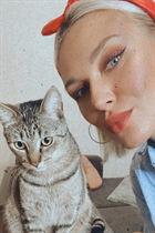 Ukrainian girl for marriage julia from kiev with Dark Brown hair age 33 photo-11