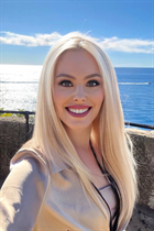 Single ukrainian girl viktoria from nikolaev with Blonde hair age 28 photo-4