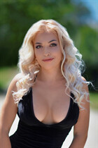 Wife from Ukraine sonya from kharkov with Blonde hair age 33 photo-18