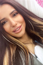 Dating ukrainian woman naina from kiev with Dark Brown hair age 33 photo-9