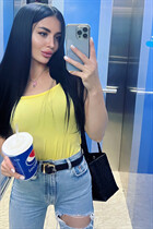 Slavic women yana from kiev with Black hair age 30 photo-3