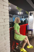 Ukrainian pretty girl yana from kiev with Blonde hair age 43 photo-3